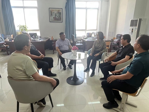 1742267339214401.jpg 1716512544092070145.jpg